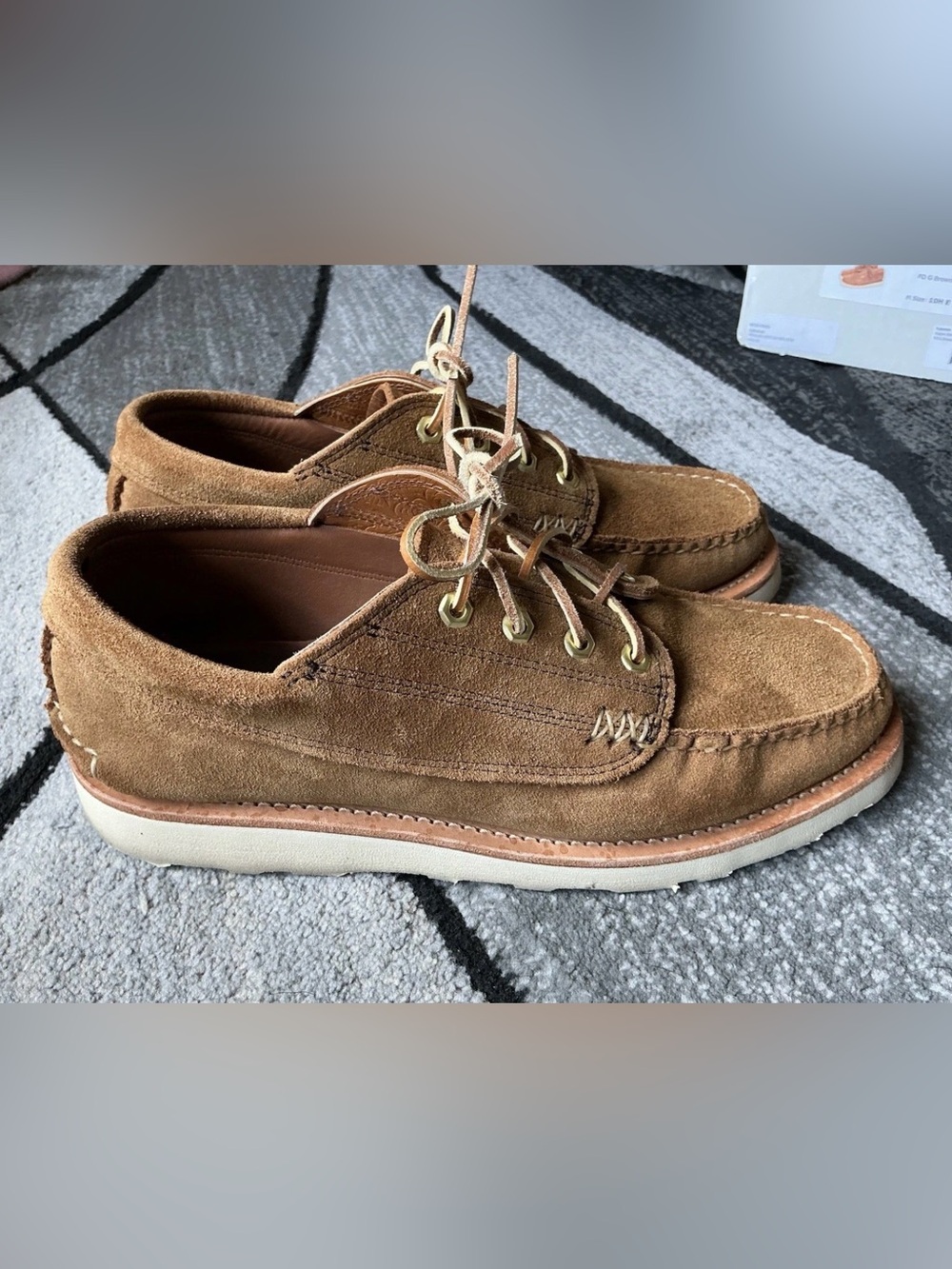Size 10.5E - Yuketen Angler Moc Hex Eye FO G Brown Leather Moccasin Shoes